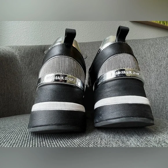 Michael Kors Georgie Mixed-Media Trainer, black, white, silver - Picture 4 of 7